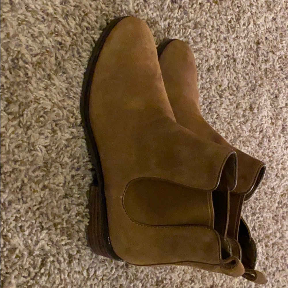 Cole Hann brown suede booties